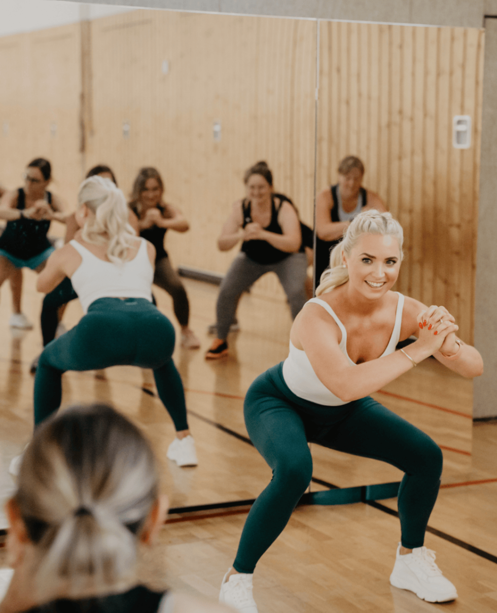 Carla Petersen Zertifizierte Pilates , Yoga und FunctionalFitness
